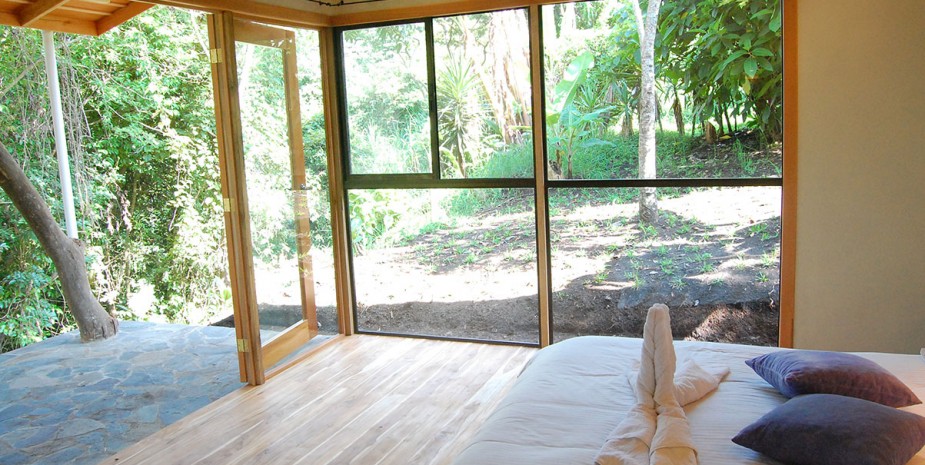 Jungle Cabin Hamsa in Beautiful Costa Rica